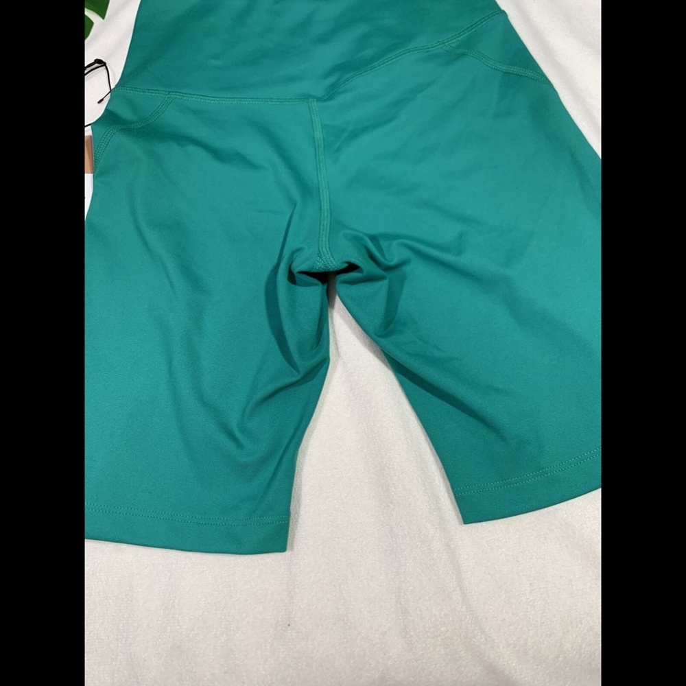 NEW Girlfriend Collective High‎ Waisted Bike Biker Shorts in Saguaro [ XS ] - Picture 11 of 12